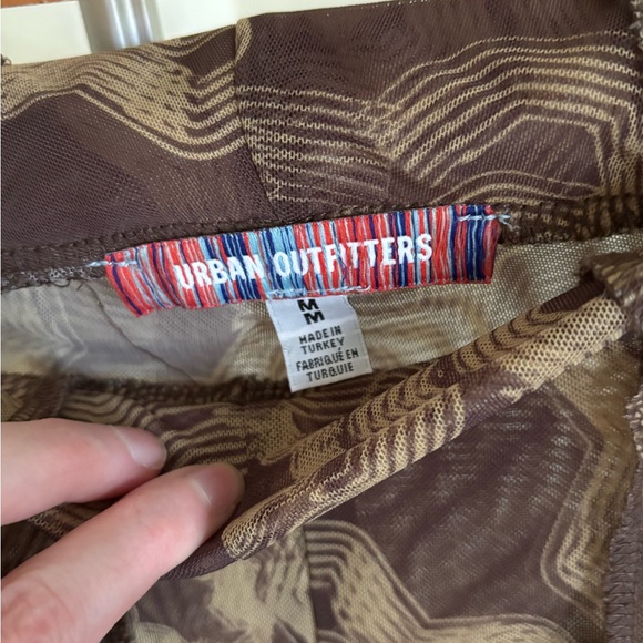 UO Aliza Mesh Overlay Seamed Trouser Pant - Patterned, Brown - Picture 8 of 8